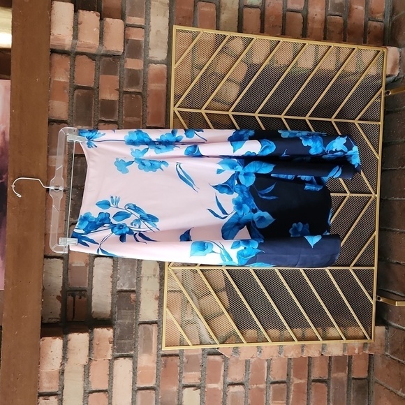 Ted BAKER Nemea Fantasia Floral Asymmetrical Skirt  US 6 - Picture 5 of 9